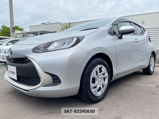 Toyota AQUA 2022-11 7614950-3