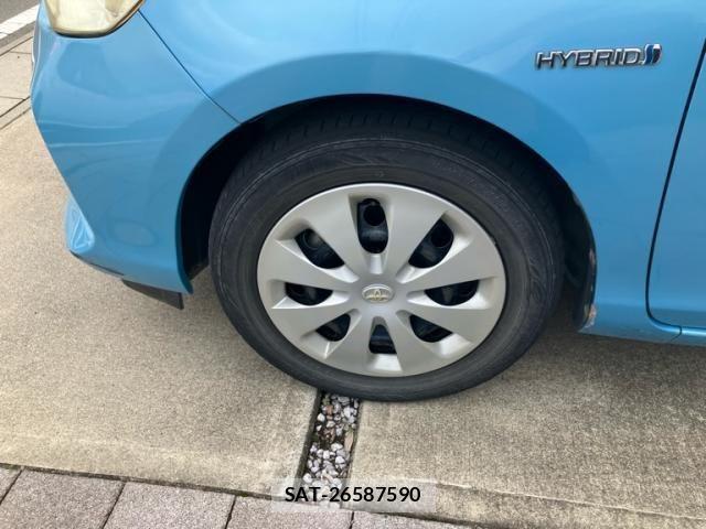 Toyota AQUA 2012-06 7614999-7
