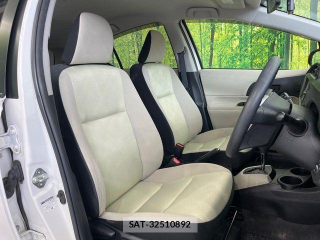 Toyota AQUA 2012-09 7614977-7