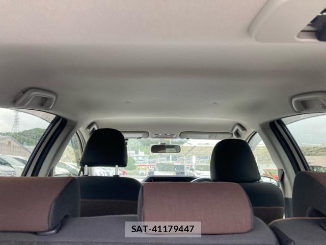 Toyota AQUA 2012-07 7614983-12