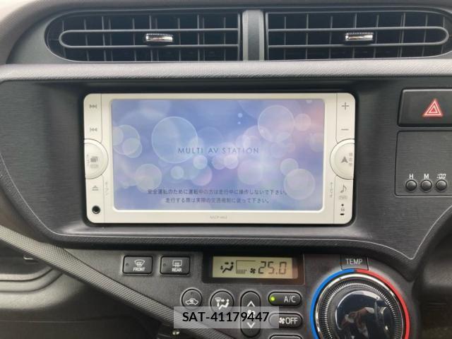 Toyota AQUA 2012-07 7614983-19