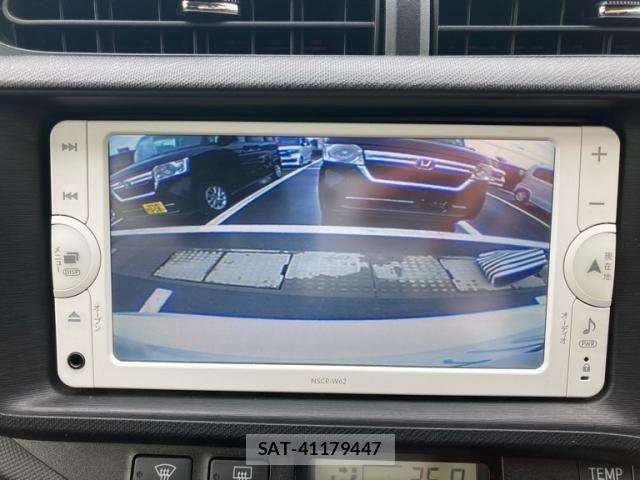 Toyota AQUA 2012-07 7614983-21