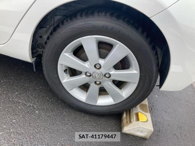 Toyota AQUA 2012-07 7614983-6