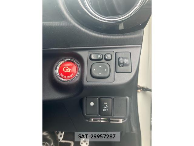 Toyota AQUA 2014-10 7614978-23