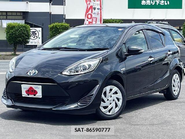 Toyota AQUA 2018-10 7614957-0