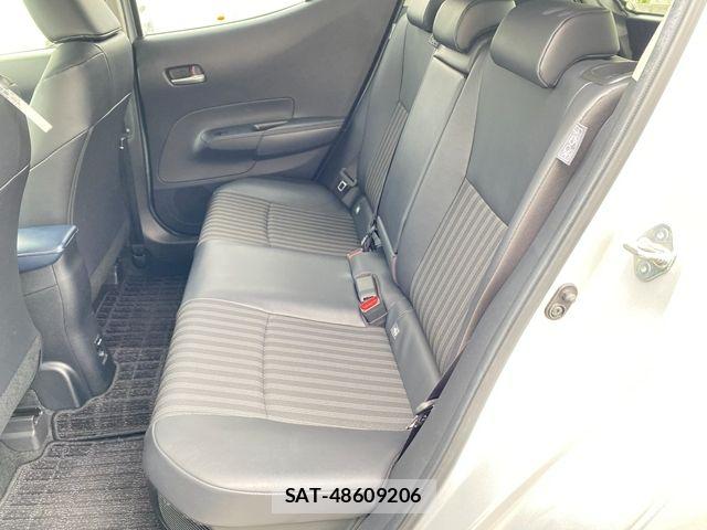 Toyota AQUA 2021-09 7614941-15