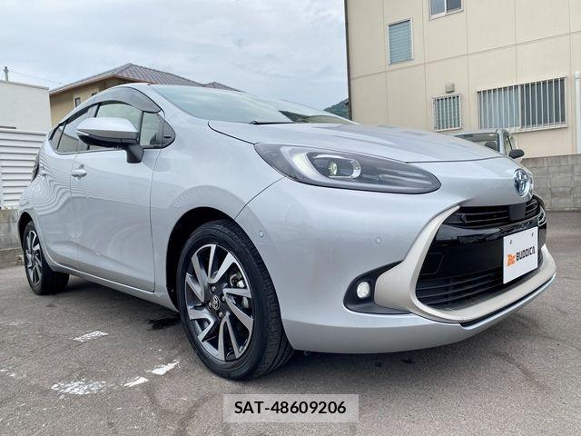 Toyota AQUA 2021-09 7614941-1