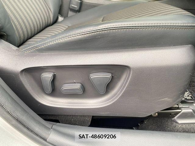 Toyota AQUA 2021-09 7614941-23