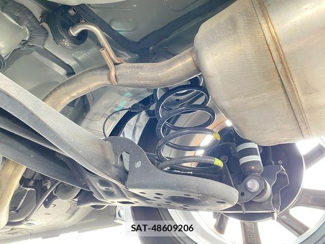 Toyota AQUA 2021-09 7614941-26