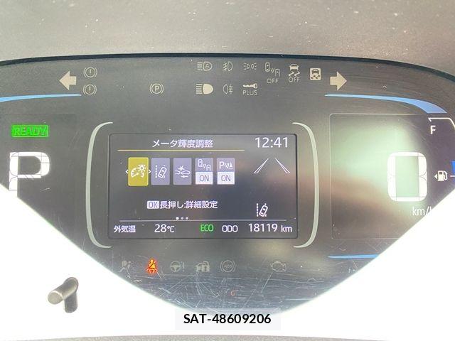 Toyota AQUA 2021-09 7614941-29