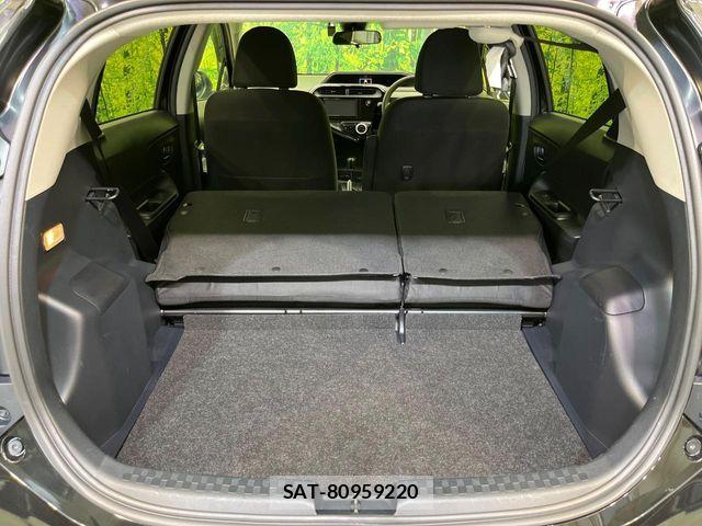 Toyota AQUA 2020-10 7614934-9
