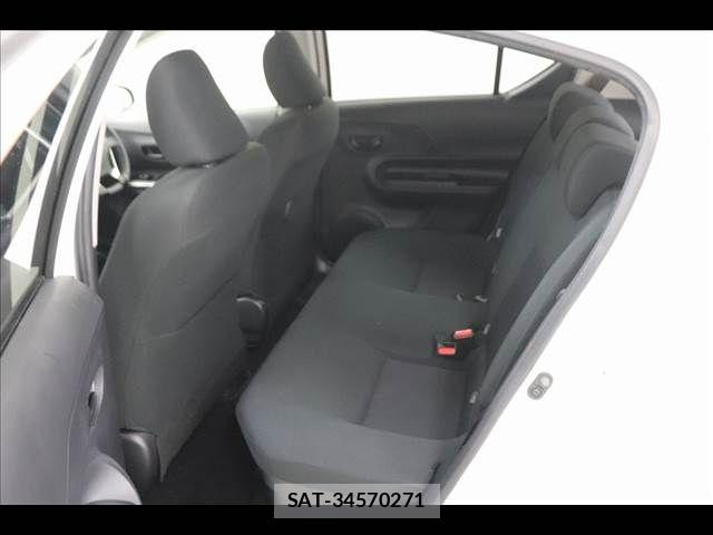 Toyota AQUA 2017-07 7614963-12