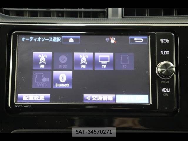 Toyota AQUA 2017-07 7614963-29