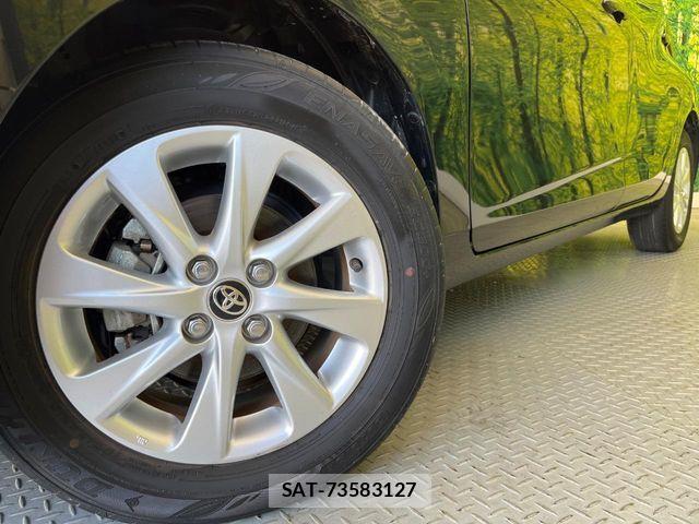 Toyota AQUA 2023-10 7614924-12