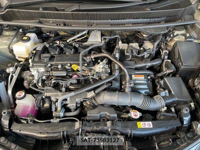 Toyota AQUA 2023-10 7614924-17