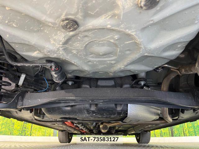 Toyota AQUA 2023-10 7614924-18