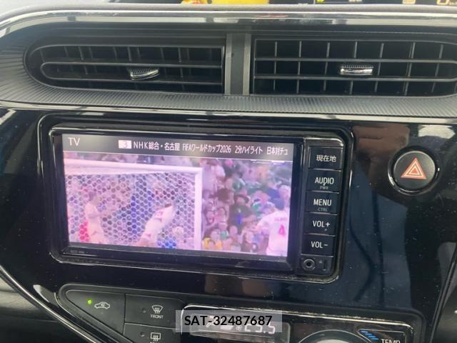 Toyota AQUA 2017-07 7614975-17