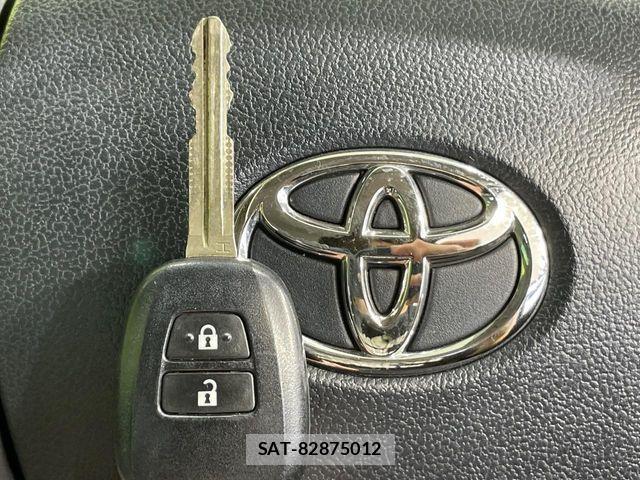 Toyota AQUA 2020-12 7614959-5