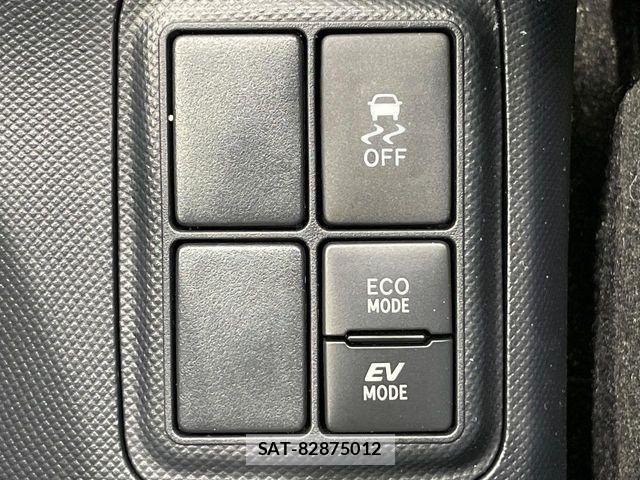 Toyota AQUA 2020-12 7614959-6