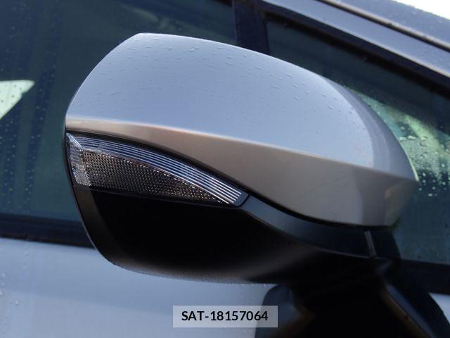 Toyota AQUA 2023-06 7614938-16