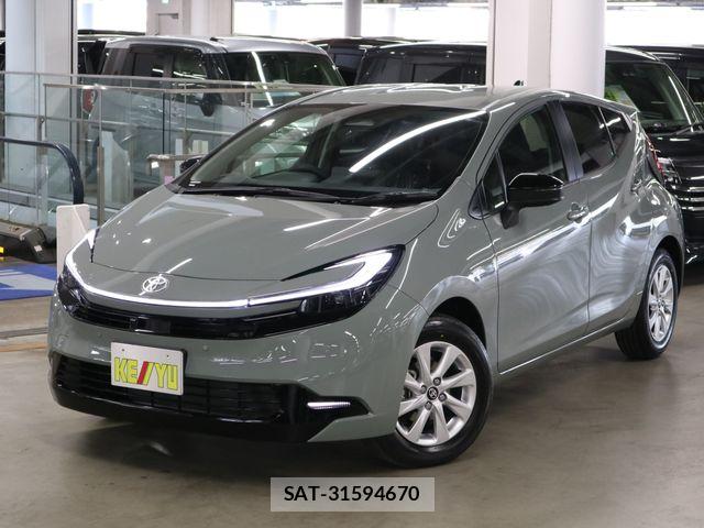 Toyota AQUA 2025-12 7720541-0