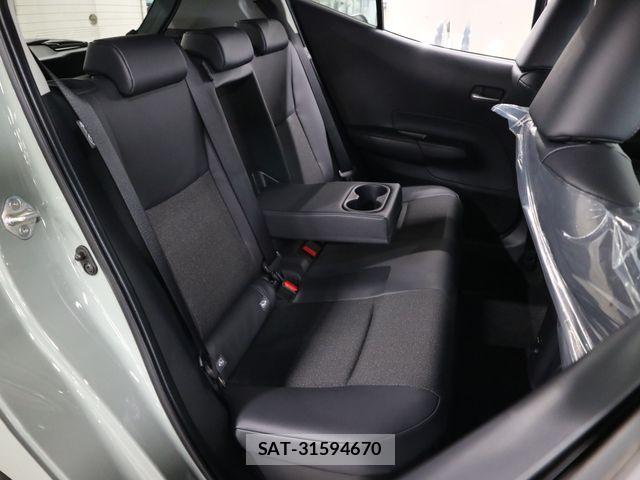 Toyota AQUA 2025-12 7720541-12