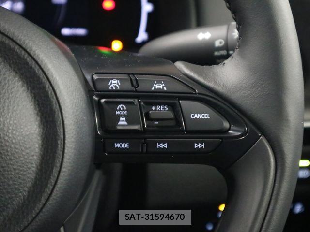 Toyota AQUA 2025-12 7720541-21