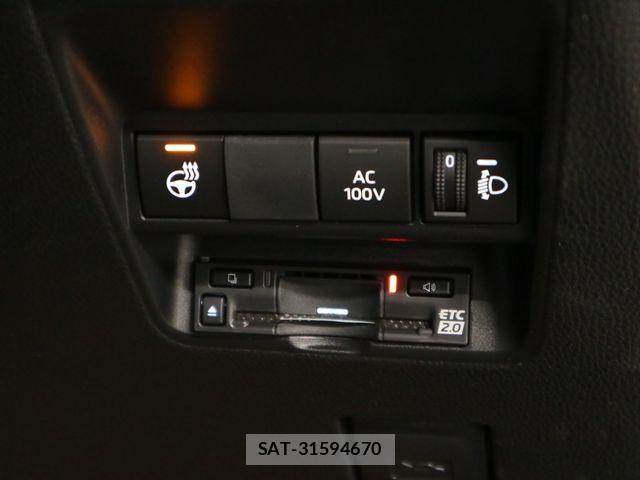 Toyota AQUA 2025-12 7720541-23
