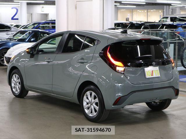 Toyota AQUA 2025-12 7720541-6