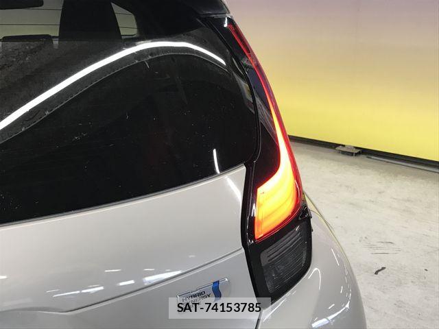 Toyota AQUA 2022-09 7720557-25