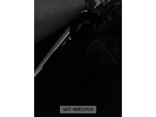 Toyota AQUA 2012-02 7720806-11