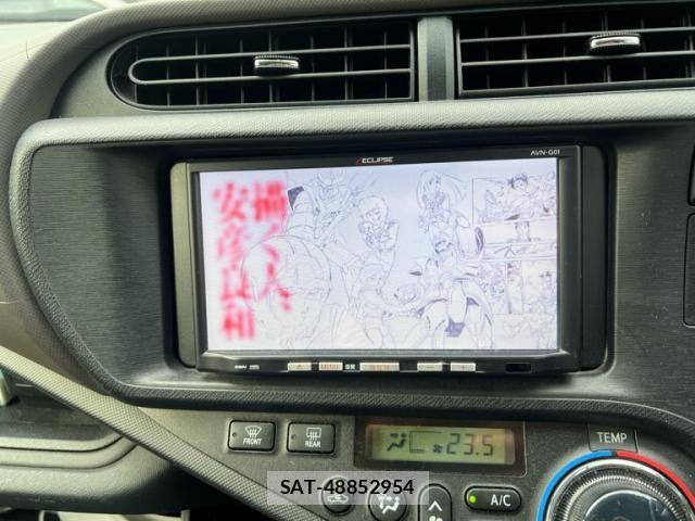 Toyota AQUA 2012-02 7720806-21