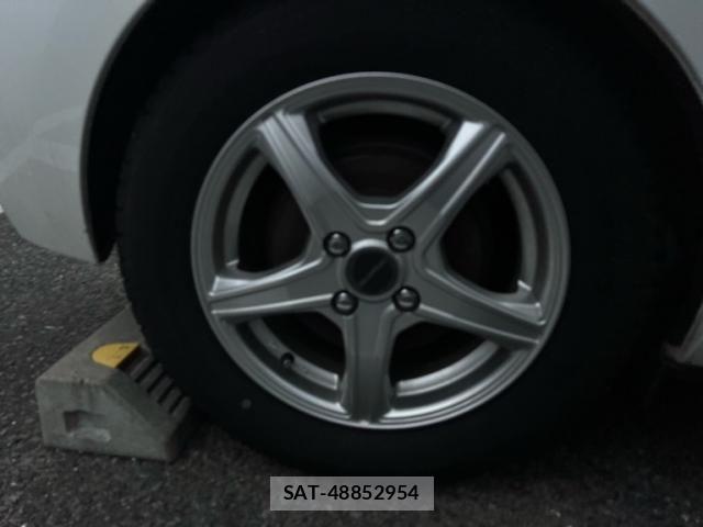 Toyota AQUA 2012-02 7720806-4