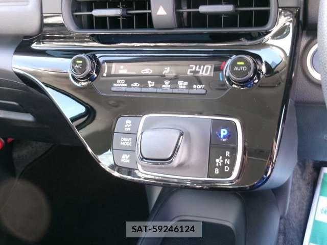 Toyota AQUA 2024-01 7720573-11
