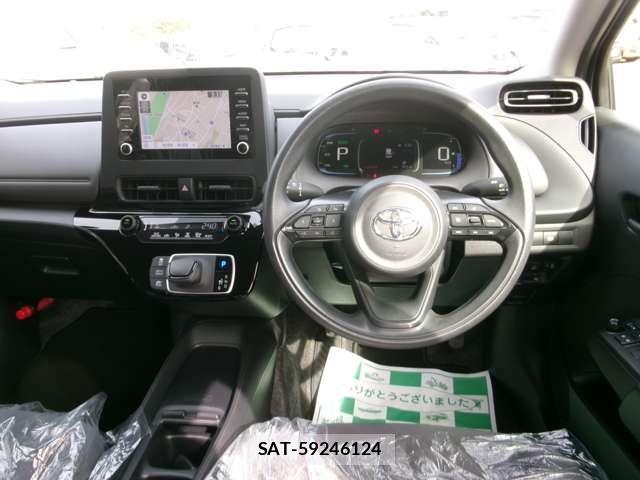 Toyota AQUA 2024-01 7720573-3