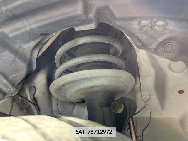 Toyota AQUA 2012-05 7720702-18