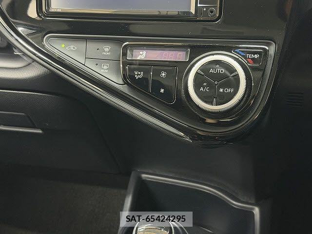Toyota AQUA 2020-06 7720615-12