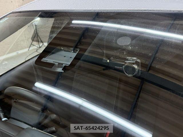 Toyota AQUA 2020-06 7720615-15