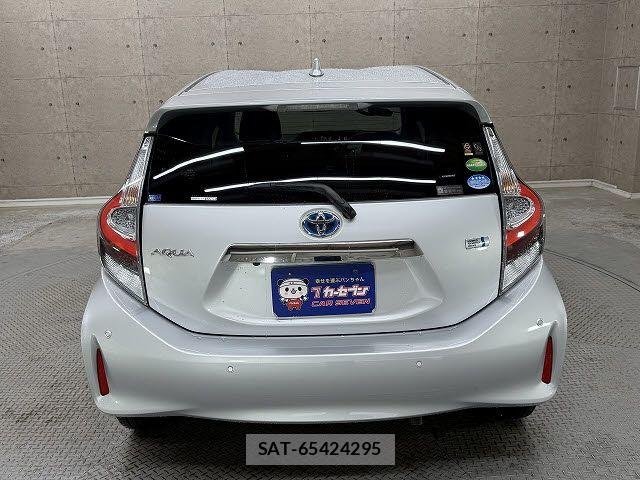 Toyota AQUA 2020-06 7720615-3