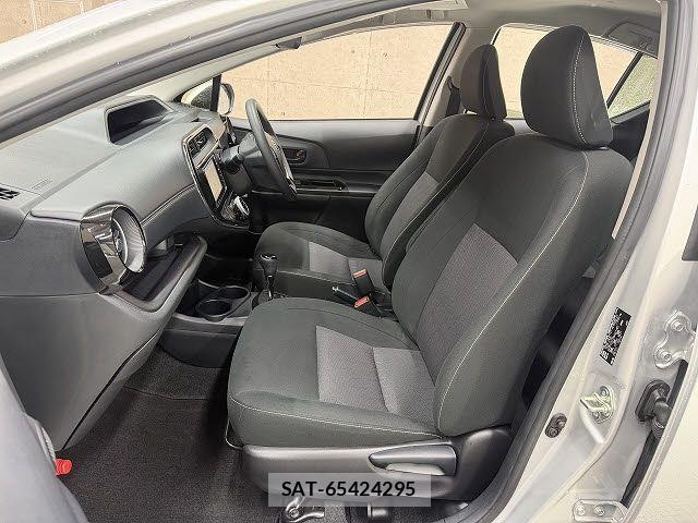Toyota AQUA 2020-06 7720615-6