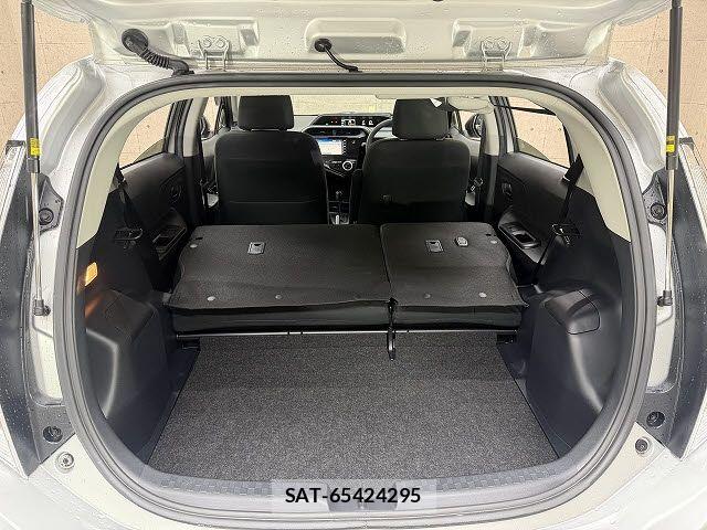 Toyota AQUA 2020-06 7720615-7