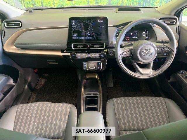 Toyota AQUA 2025-01 7720552-1