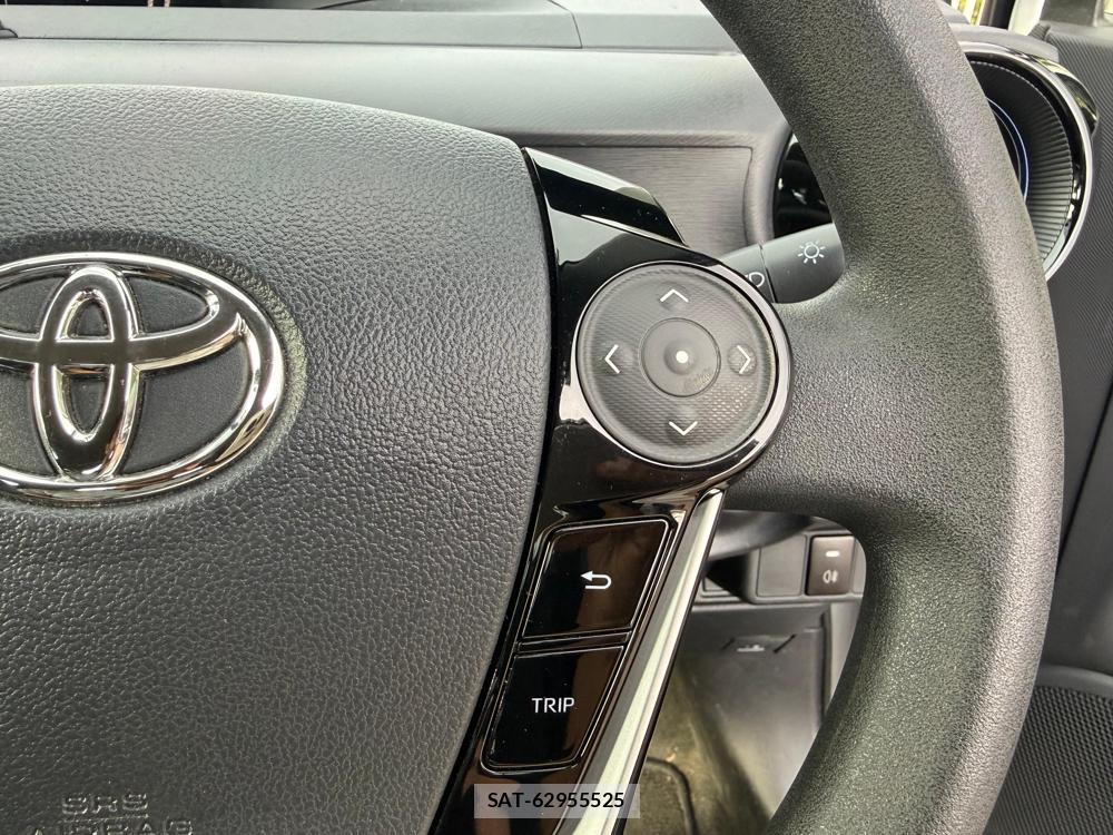 Toyota AQUA 2018-07 1184003-15