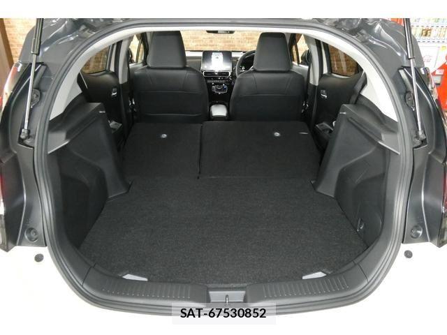 Toyota AQUA 2025-04 7720542-12