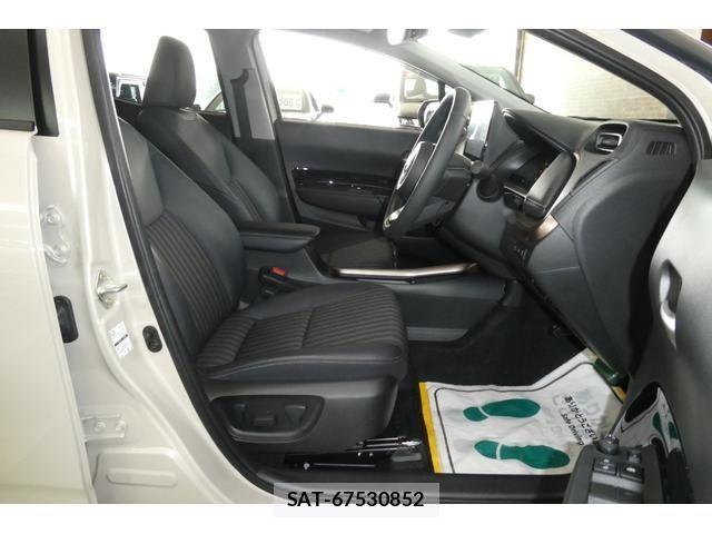 Toyota AQUA 2025-04 7720542-4