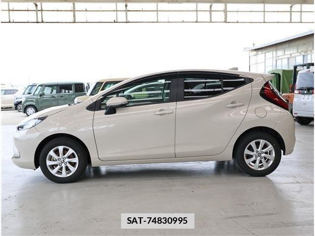 Toyota AQUA 2023-03 7720564-23