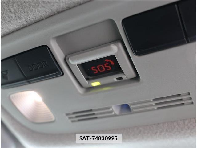 Toyota AQUA 2023-03 7720564-26