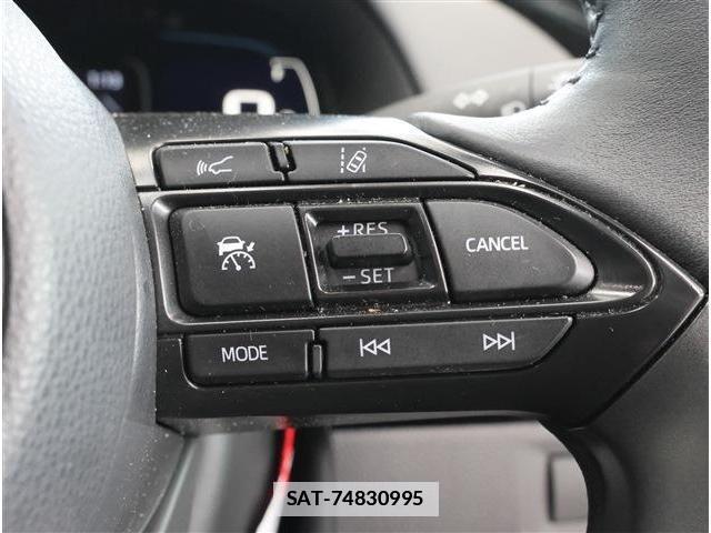 Toyota AQUA 2023-03 7720564-28
