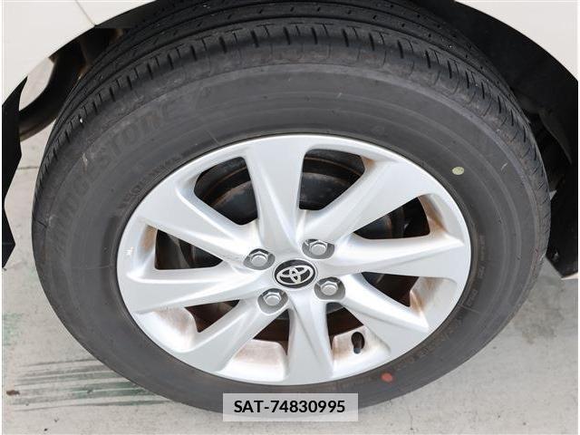 Toyota AQUA 2023-03 7720564-7