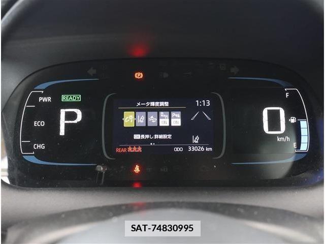 Toyota AQUA 2023-03 7720564-8